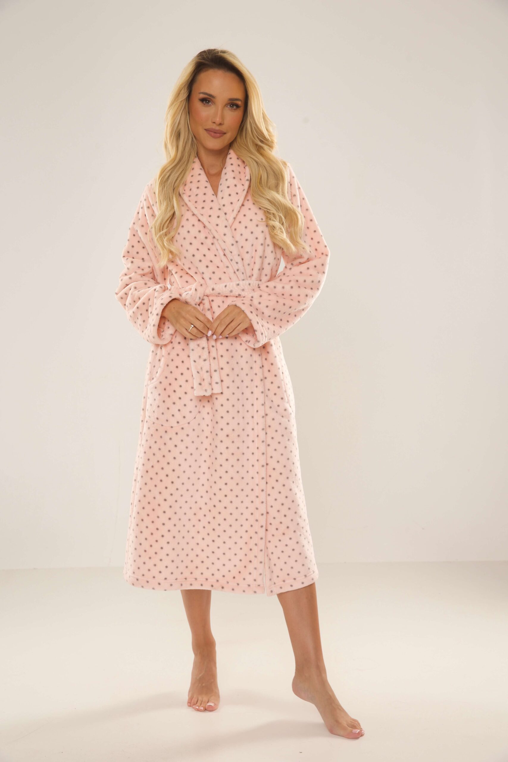 Халат жіночий довгий з коміром MELANIE 548А.2